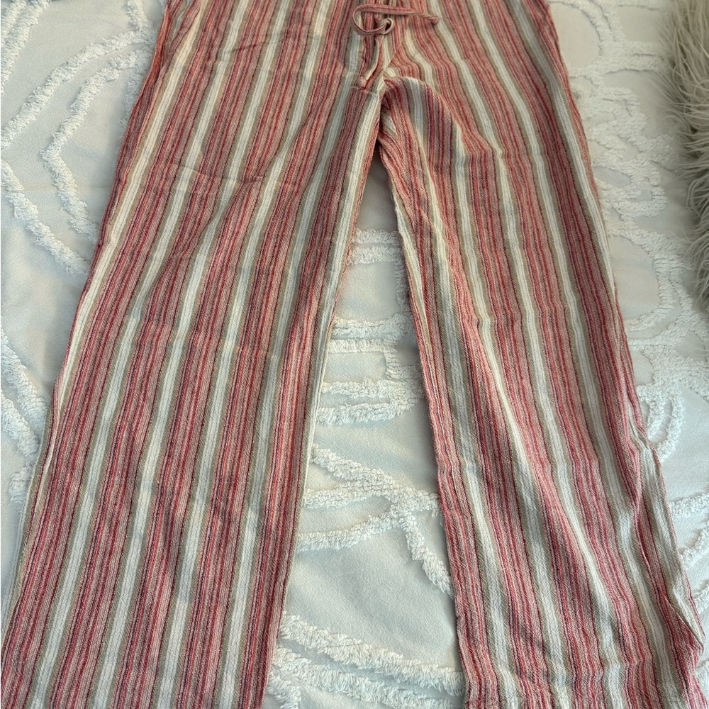 Briggs New York Red and Cream Striped Pants